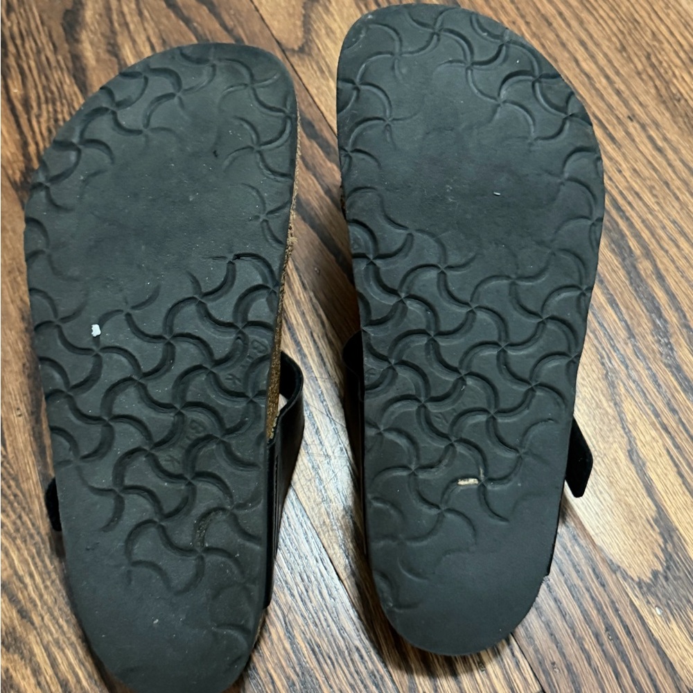 Birkenstock Gizeh Black Thong Sandals, size 38 - Picture 4 of 4